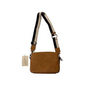 Universal Thread Tan Crossbody Bag
